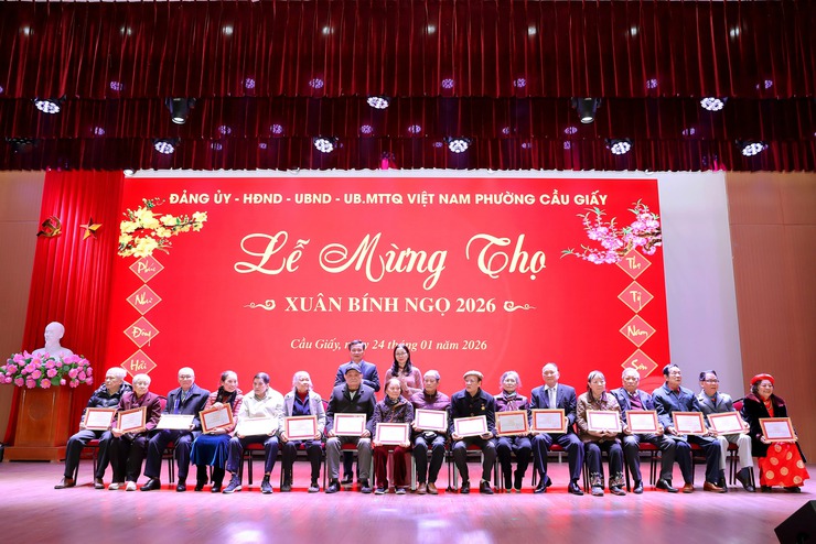 Phường Cầu Giấy trang trọng tổ chức Lễ mừng thọ người cao tuổi nhân dịp Xuân Bính Ngọ 2026- Ảnh 21.