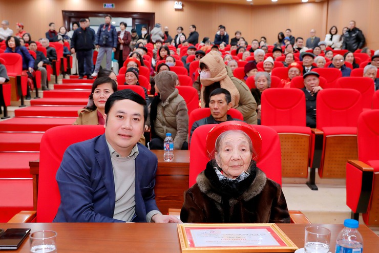 Phường Cầu Giấy trang trọng tổ chức Lễ mừng thọ người cao tuổi nhân dịp Xuân Bính Ngọ 2026- Ảnh 13.