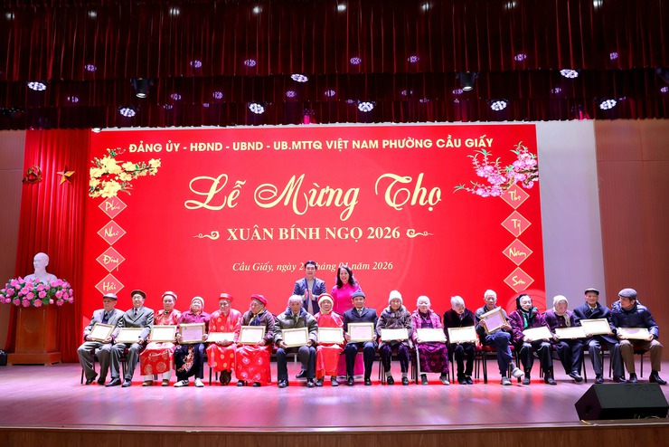 Phường Cầu Giấy trang trọng tổ chức Lễ mừng thọ người cao tuổi nhân dịp Xuân Bính Ngọ 2026- Ảnh 11.