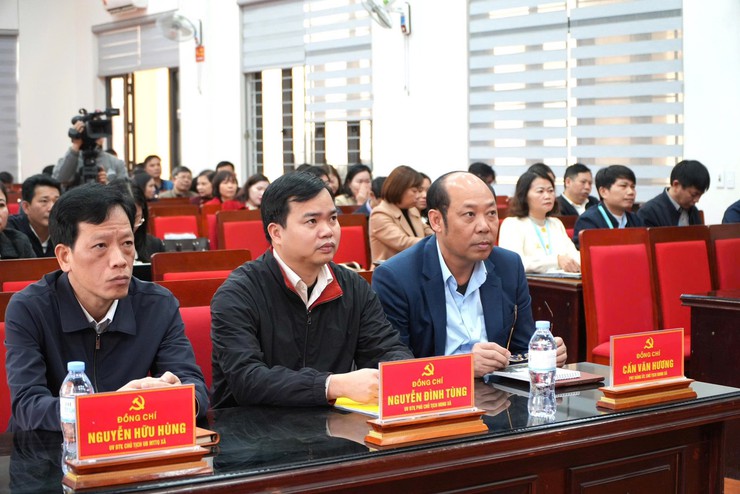 Hội nghị Báo cáo viên Trung ương toàn quốc thông báo nhanh kết quả Đại hội XIV của Đảng- Ảnh 3.