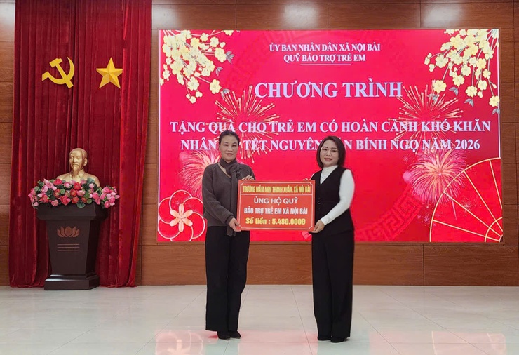 Xã Nội Bài trao 50 suất quà Tết ý nghĩa cho trẻ em có hoàn cảnh khó khăn nhân dịp xuân Bính Ngọ 2026- Ảnh 10.