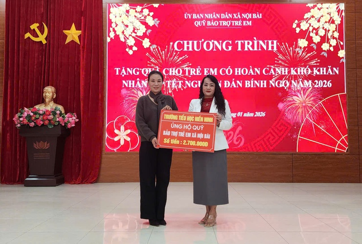 Xã Nội Bài trao 50 suất quà Tết ý nghĩa cho trẻ em có hoàn cảnh khó khăn nhân dịp xuân Bính Ngọ 2026- Ảnh 9.