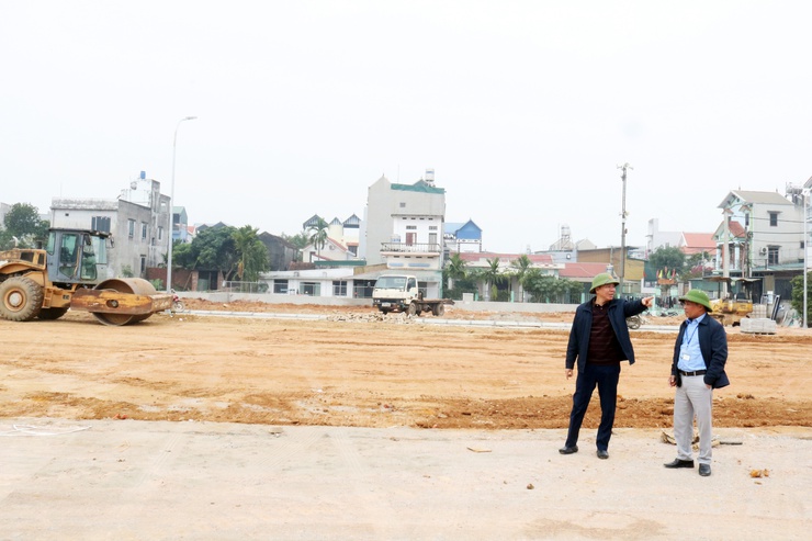 Lãnh đạo xã Quảng Bị kiểm tra công tác chuẩn bị tổ chức Chợ hoa xuân Bính Ngọ 2026- Ảnh 2.