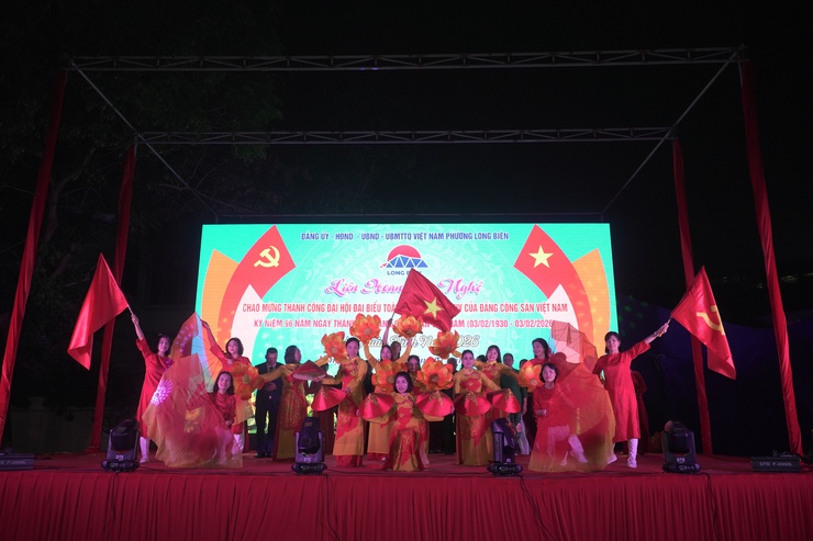 Hoạt động văn hóa, văn nghệ quần chúng - điểm tự bền vững của đời sống tinh thần ở cơ sở- Ảnh 10.