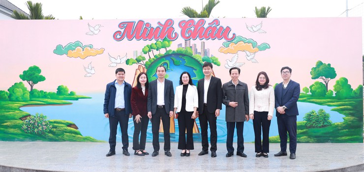 Ban Tuyên giáo và Dân vận Thành ủy Hà Nội khảo sát phong trào thi đua "Dân vận khéo" tại xã Minh Châu- Ảnh 1.