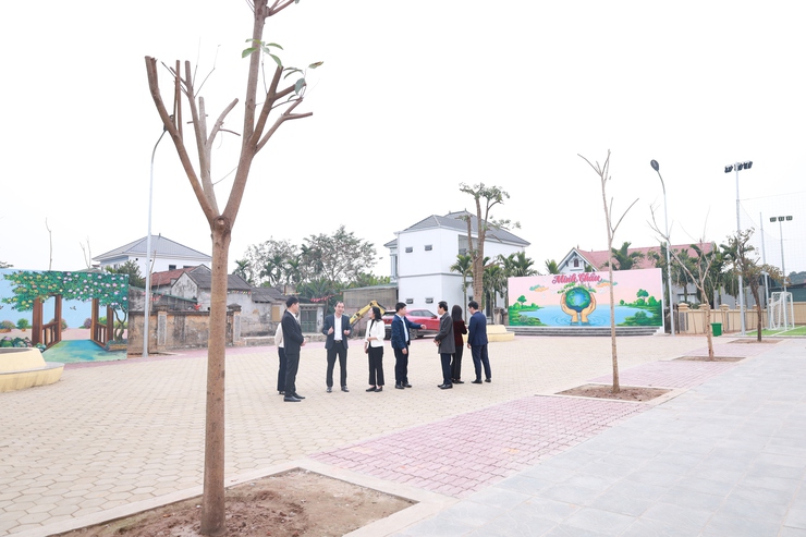 Ban Tuyên giáo và Dân vận Thành ủy Hà Nội khảo sát phong trào thi đua "Dân vận khéo" tại xã Minh Châu- Ảnh 2.