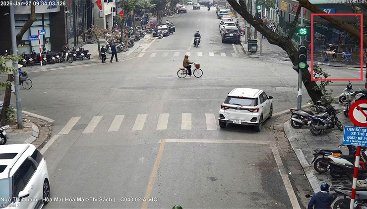 CATP Hà Nội: “Phạt nguội” 257 trường hợp vi phạm trật tự đô thị, trật tự công cộng và vệ sinh môi trường- Ảnh 3.