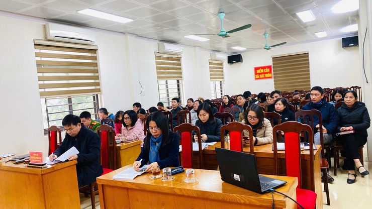 UBND xã Hát Môn giao ban và quán triệt một số nội dung Tổng điều tra kinh tế năm 2026- Ảnh 2.