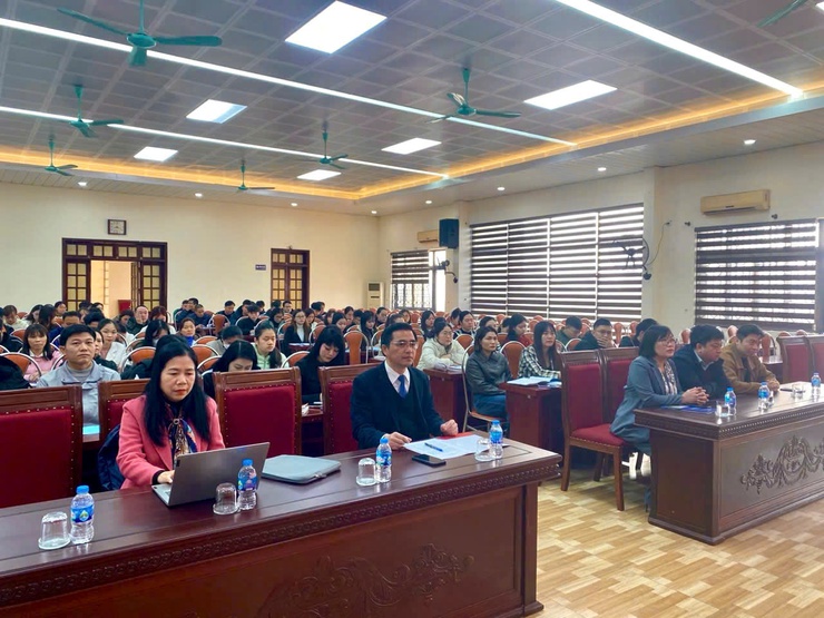 Bồi dưỡng nhận thức về Đảng cho quần chúng ưu tú khóa II năm 2026- Ảnh 1.