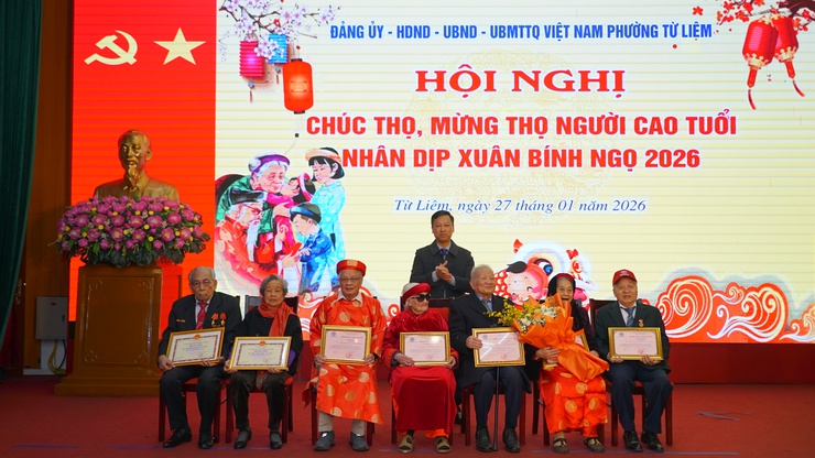 Phường Từ Liêm tổ chức Hội nghị chúc thọ, mừng thọ người cao tuổi năm 2026 tại khu vực Cầu Diễn (cũ)- Ảnh 3.