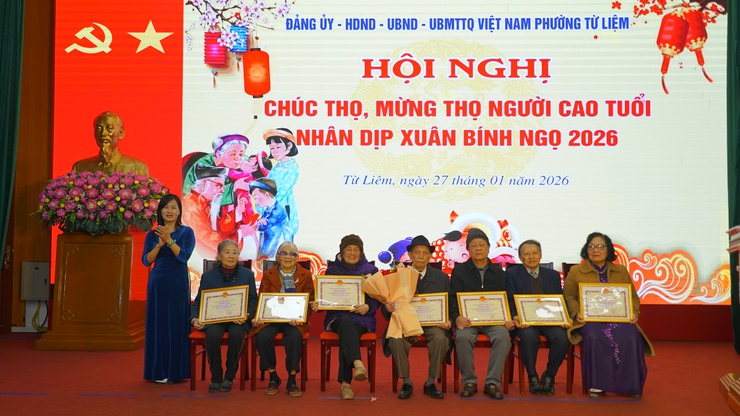 Phường Từ Liêm tổ chức Hội nghị chúc thọ, mừng thọ người cao tuổi năm 2026 tại khu vực Cầu Diễn (cũ)- Ảnh 9.