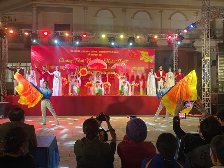 Thanh Trì rộn ràng không khí mừng Đảng, mừng Xuân Bính Ngọ 2026 - Ảnh 1.