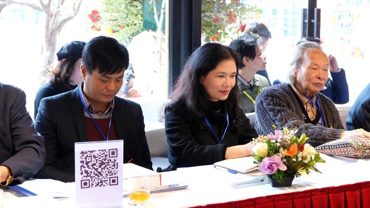 HỘI THẢO KHOA HỌC "CỘI NGUỒN TỔ TIÊN ĐẠI THI HÀO NGUYỄN DU – DANH NHÂN VĂN HÓA THẾ GIỚI". 
Từ Canh Hoạch cội nguồn tổ tiên đến Công viên văn hóa du lịch Nguyễn Du- Ảnh 9.