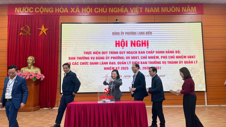 ĐẢNG ỦY PHƯỜNG LONG BIÊN TỔ CHỨC HỘI NGHỊ THỰC HIỆN QUY TRÌNH QUY HOẠCH CÁN BỘ- Ảnh 6.