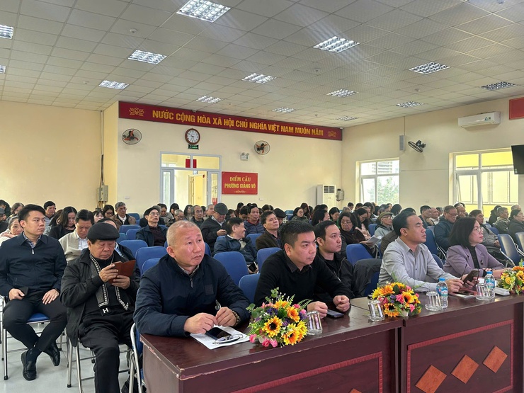 Đảng ủy Phường Giảng Võ tiếp sóng Hội nghị báo cáo viên Trung ương và Thông báo nhanh Kết quả Đại hội đại biểu toàn quốc lần thứ XIV của Đảng

- Ảnh 4.