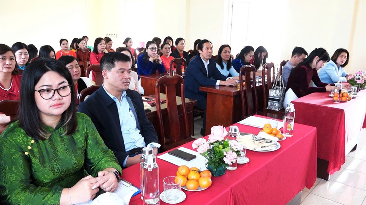 TRẠM Y TẾ XÃ DÂN HÒA TỔNG KẾT NHIỆM VỤ NĂM 2025, TRIỂN KHAI PHƯƠNG HƯỚNG NHIỆM VỤ NĂM 2026- Ảnh 4.