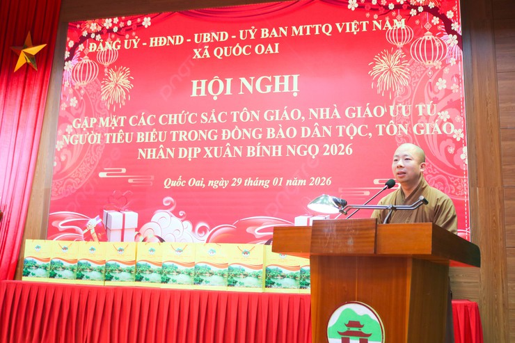 Quốc Oai gặp mặt chức sắc tôn giáo, nhà giáo ưu tú và người tiêu biểu nhân dịp Xuân Bính Ngọ 2026- Ảnh 8.