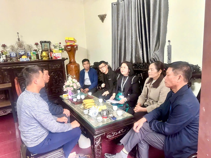 Uỷ ban Mặt trận Tổ quốc Việt Nam phường tuyên truyền, vận động nhân dân bàn giao mặt bằng thực hiện các dự án trên địa bàn- Ảnh 3.