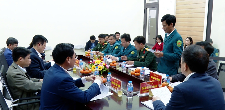 ỨNG HOÀ BÀN GIAO CHỨC TRÁCH, NHIỆM VỤ CHỈ HUY TRƯỞNG BAN CHỈ HUY QUÂN SỰ XÃ - Ảnh 1.