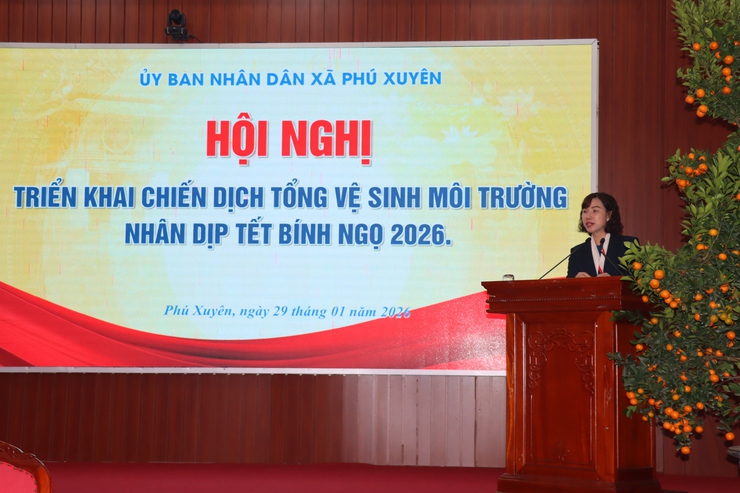 Phú Xuyên chủ động triển khai đồng bộ công tác thu gom rác thải, bảo đảm vệ sinh môi trường và trật tự đô thị dịp Tết Nguyên đán Bính Ngọ 2026- Ảnh 1.