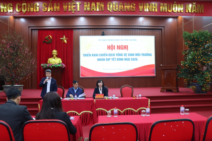 Phú Xuyên chủ động triển khai đồng bộ công tác thu gom rác thải, bảo đảm vệ sinh môi trường và trật tự đô thị dịp Tết Nguyên đán Bính Ngọ 2026- Ảnh 4.