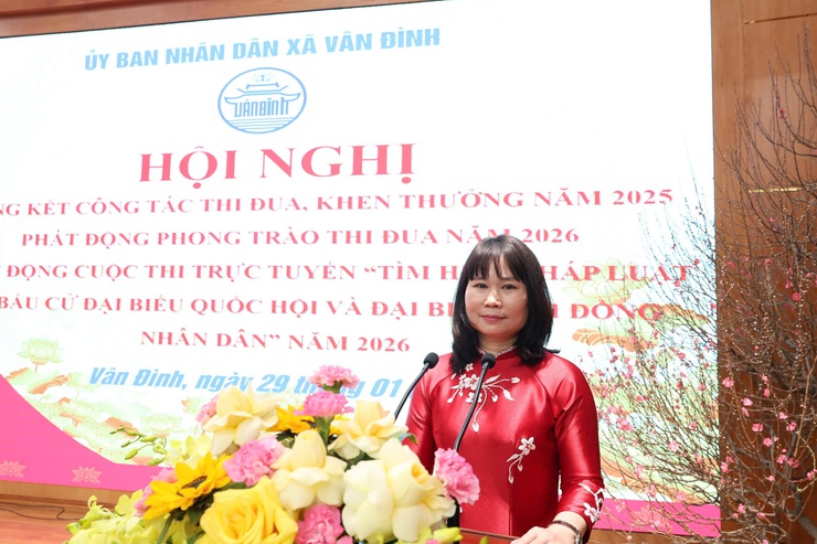 UBND xã Vân Đình tổng kết phong trào thi đua yêu nước và phát động cuộc thi trực tuyến “Tìm hiểu pháp luật về bầu cử đại biểu Quốc hội và đại biểu Hội đồng nhân dân” năm 2026- Ảnh 5.