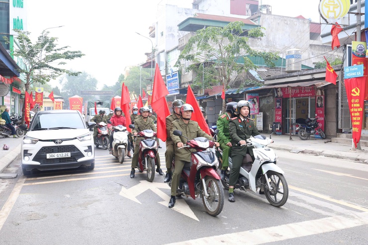 UBND xã tổ chức Lễ ra quân bảo đảm trật tự, an toàn giao thông phục vụ Nhân dân đón tết Nguyên đán Bính Ngọ- Ảnh 3.