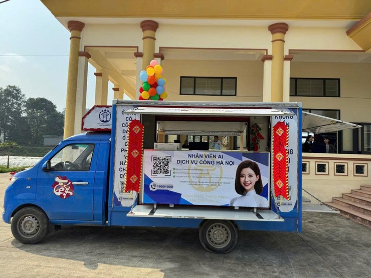 Dịch vụ công lưu động đến với người dân Mỹ Đức – Mang mùa xuân cải cách hành chính về tận cơ sở- Ảnh 1.