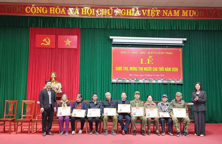 Xã Bát Tràng chúc thọ, mừng thọ 781 cụ cao niên dịp Xuân Bính Ngọ 2026- Ảnh 10.