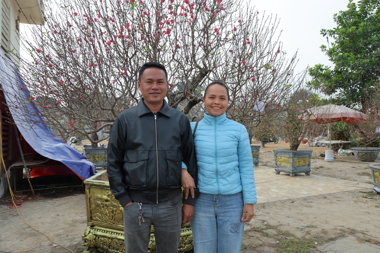 Chợ hoa Xuân xã Phú Nghĩa thu hút đông đảo người dân, khách thăm qua, mua sắm Tết- Ảnh 9.