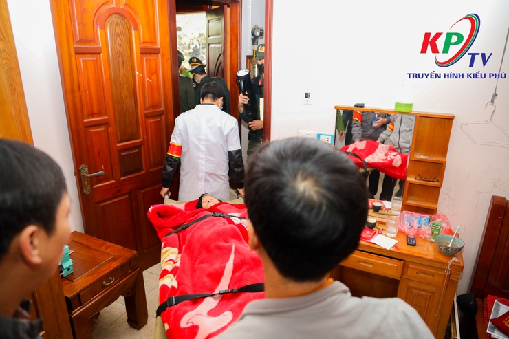 Phòng thi hành án dân sự số 10 thực hiện Cưỡng chế giao quyền sử dụng đất cho người trúng đấu giá tại thôn Đồng Bụt xã Kiều Phú- Ảnh 11.