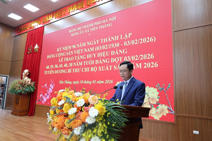 Đảng ủy xã Tiến Thắng kỷ niệm 96 năm ngày thành lập Đảng và trao tặng huy hiệu Đảng đợt 03/02/2026- Ảnh 2.