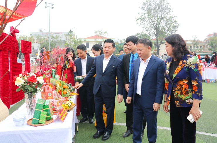 Quốc Oai lan tỏa yêu thương qua chương trình “Trao xuân nhân ái – Gửi trọn yêu thương”- Ảnh 15.