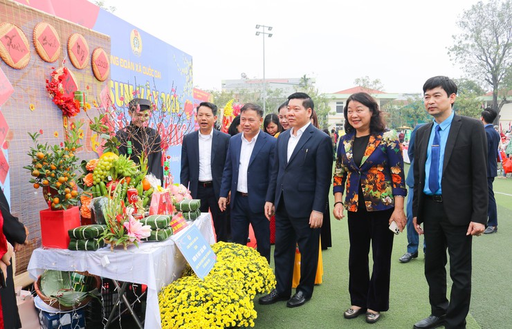 Quốc Oai lan tỏa yêu thương qua chương trình “Trao xuân nhân ái – Gửi trọn yêu thương”- Ảnh 17.