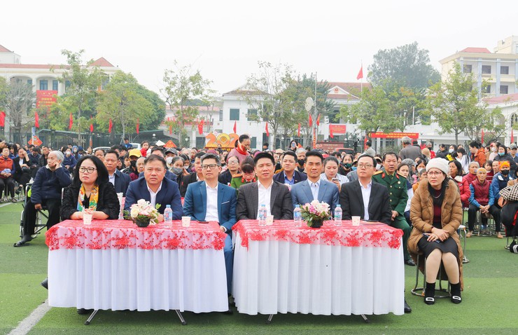 Quốc Oai lan tỏa yêu thương qua chương trình “Trao xuân nhân ái – Gửi trọn yêu thương”- Ảnh 2.