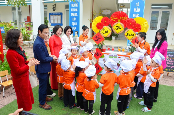 Trường Mầm non Thanh Mỹ tổ chức chương trình " Ngày hội dinh dưỡng và an toàn thực phẩm " năm học 2025 - 2026 

- Ảnh 3.