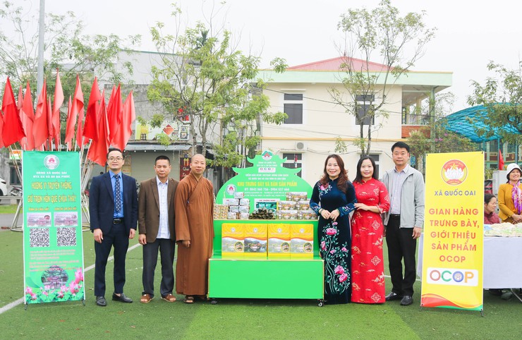 Quốc Oai lan tỏa yêu thương qua chương trình “Trao xuân nhân ái – Gửi trọn yêu thương”- Ảnh 36.