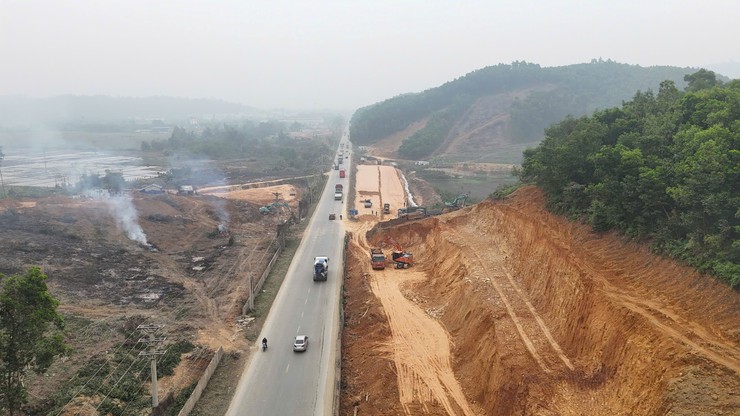 Hòa Lạc hoàn thành kiểm đếm 100% diện tích giải phóng mặt bằng Dự án Đại lộ Thăng Long- Ảnh 1.