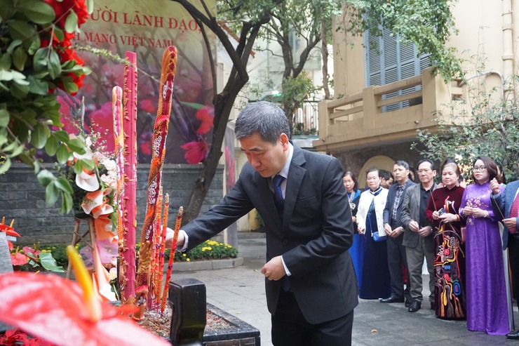 TIẾP NỐI TRUYỀN THỐNG CÁCH MẠNG – PHƯỜNG CỬA NAM DÂNG HƯƠNG TẠI DI TÍCH LỊCH SỬ QUỐC GIA 90 THỢ NHUỘM- Ảnh 11.