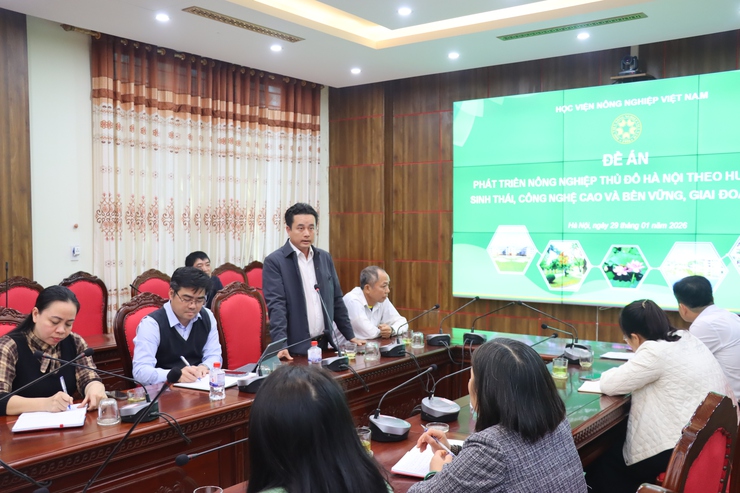 Học viện Nông nghiệp Việt Nam làm việc với UBND xã Phú Xuyên về định hướng trong lĩnh vực nông nghiệp và phát triển địa phương- Ảnh 4.