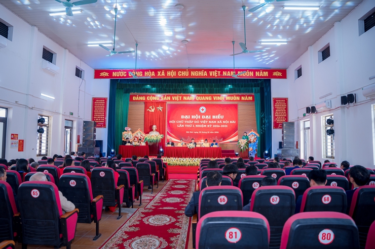 ÔNG NGÔ DUY BẢY ĐƯỢC BẦU LÀM CHỦ TỊCH HỘI CHỮ THẬP ĐỎ XÃ NỘI BÀI KHÓA I, NHIỆM KỲ 2026-2031
- Ảnh 1.