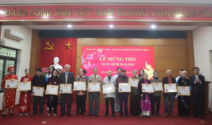 Khương Đình: Mừng thọ gần 1.600 người cao tuổi dịp Xuân Bính Ngọ 2026- Ảnh 1.