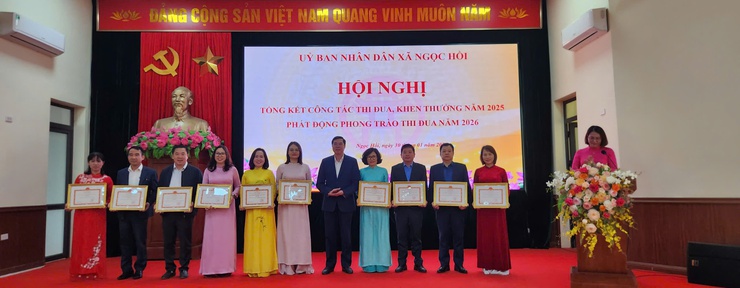 UBND xã Ngọc Hồi tổng kết công tác thi đua, khen thưởng năm 2025, phát động phong trào thi đua yêu nước năm 2026- Ảnh 3.