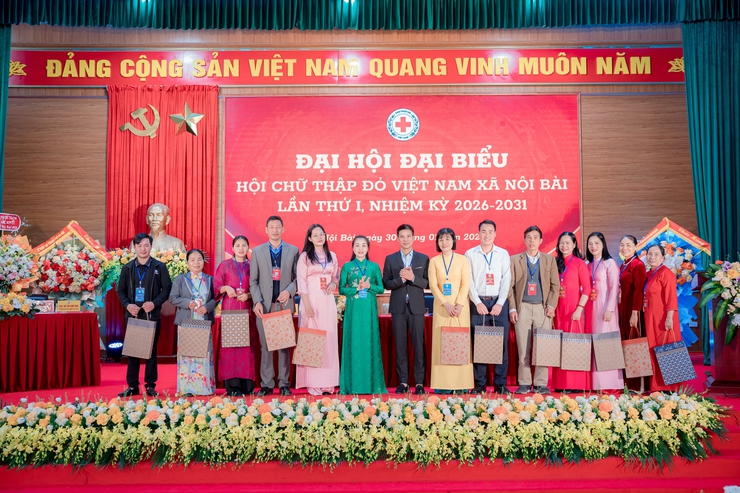 ÔNG NGÔ DUY BẢY ĐƯỢC BẦU LÀM CHỦ TỊCH HỘI CHỮ THẬP ĐỎ XÃ NỘI BÀI KHÓA I, NHIỆM KỲ 2026-2031
- Ảnh 17.