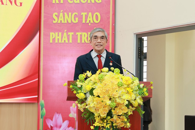 Phương Liệt tổ chức Lễ trao tặng Huy hiệu Đảng đợt 03/02/2026- Ảnh 7.