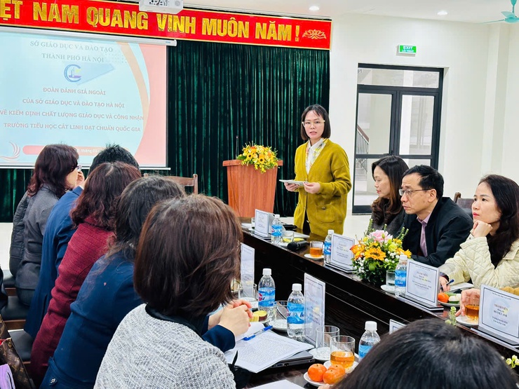 Phường Ô Chợ Dừa đón đoàn đánh giá ngoài kiểm định chất lượng giáo dục- Ảnh 1. Phường Ô Chợ Dừa đón đoàn đánh giá ngoài kiểm định chất lượng giáo dục- Ảnh 1.