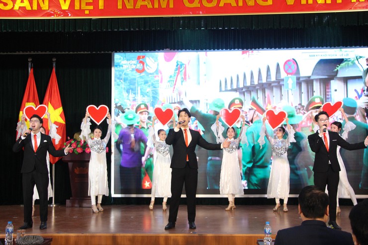 Gặp mặt kỷ niệm 96 năm Ngày thành lập Đảng và mừng xuân Bính Ngọ 2026- Ảnh 1.