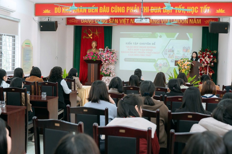 Tập huấn chuyên đề : "Giáo dục dinh dưỡng kết hợp vận động – phát triển thể chất cân đối cho trẻ cấp học mầm non"- Ảnh 1.