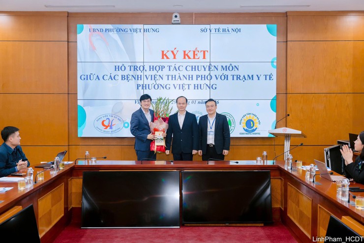 Tăng cường liên kết Y tế - Nâng cao chăm sóc sức khỏe Nhân dân phường Việt Hưng- Ảnh 3.