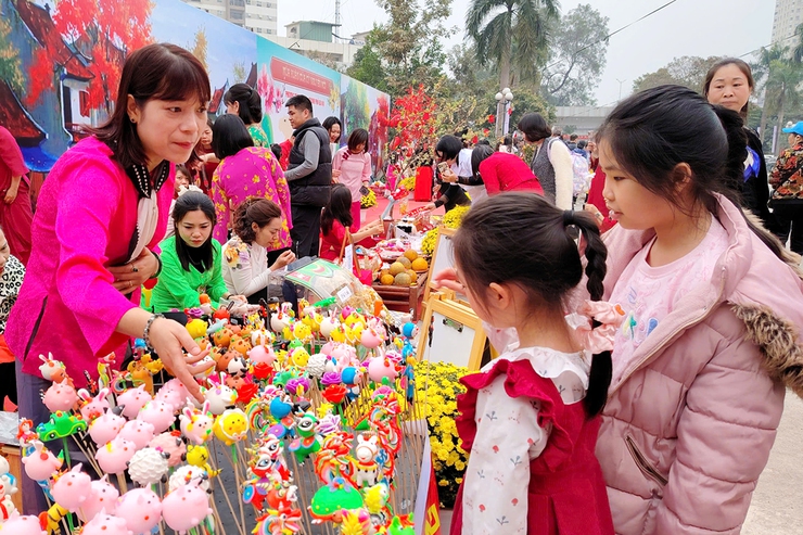 Rộn ràng các hoạt động trải nghiệm tại Ngày hội An sinh phường Thanh Xuân- Ảnh 22.